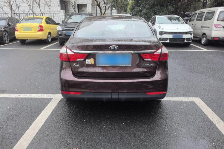 起亚K3 2017款  1.6L 自动15周年特别版GLS车身外观6