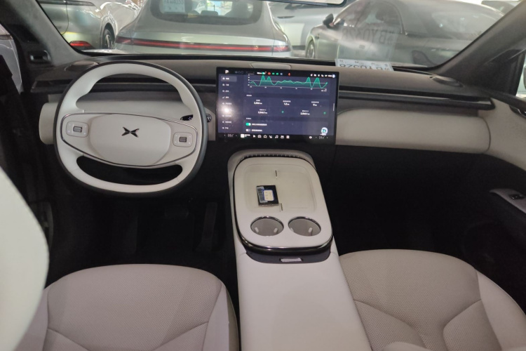 小鹏G7 2025款 702 超长续航 Max中控内饰7002