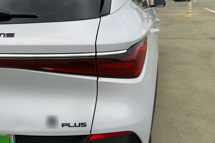 比亚迪 元PLUS 2022款 430KM 尊贵型车身外观6007