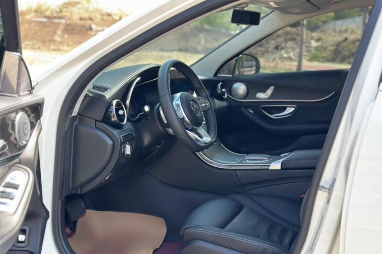 奔驰C级 2020款 C 200 L 时尚型运动版中控内饰7002