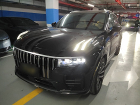 领克09 2024款 2.0T 四驱运动版 五座