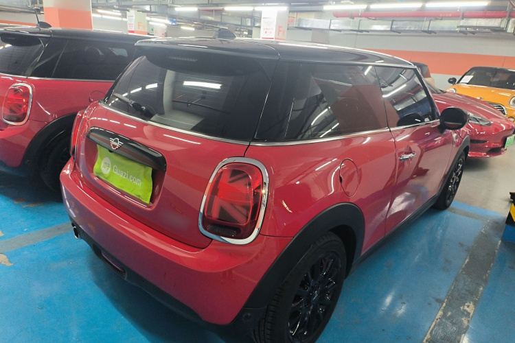 MINI 2019款 1.5T COOPER 经典派车身外观6005