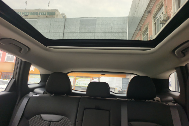 雷诺 科雷嘉 2017款 2.0L 两驱舒适版局部细节22