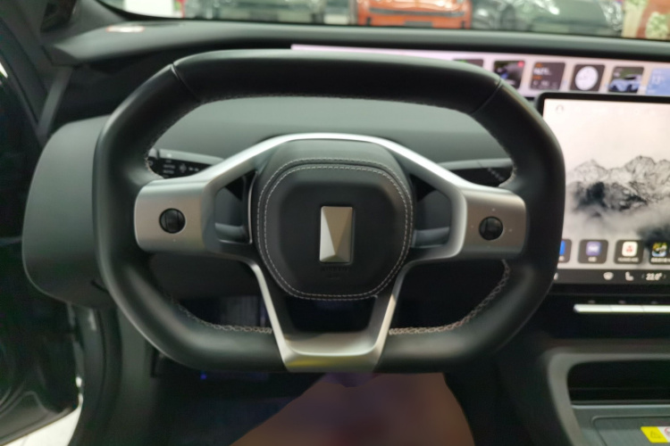 阿维塔12 2025款 Ultra增程版中控内饰13