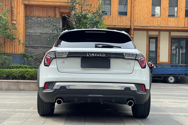 领克02 2021款 1.5TD DCT两驱劲 冠军版车身外观6006