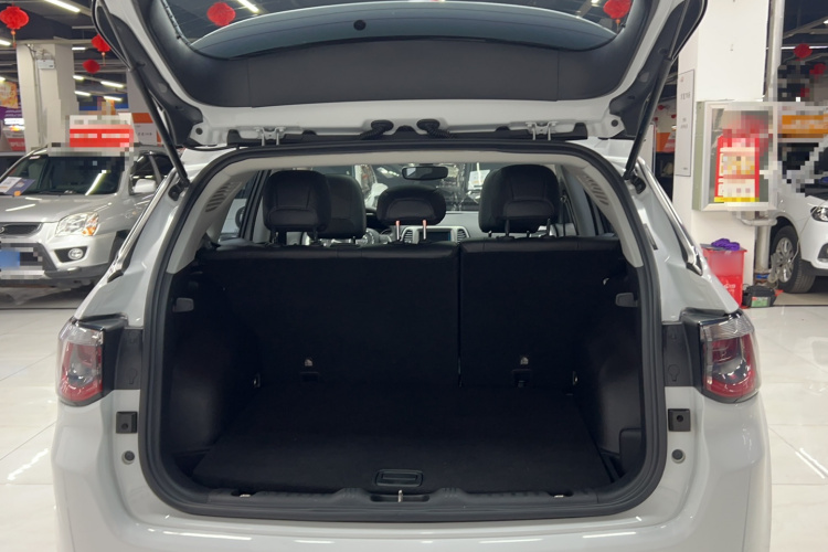 Jeep 指南者 2017款 200T 自动家享版局部细节23