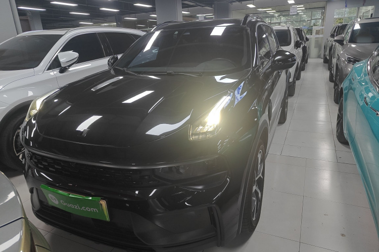 领克01 EM-P 2021款 1.5TD PHEV Halo车身外观2