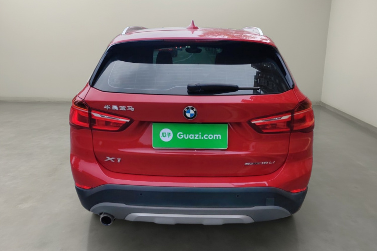 宝马X1 2019款 sDrive18Li 尊享型车身外观6