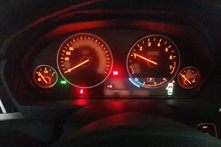 宝马3系 2019款 320Li 时尚型局部细节14