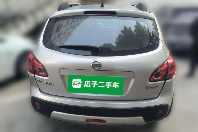 日产 逍客 2012款 1.6XE 风 5MT 2WD车身外观6004