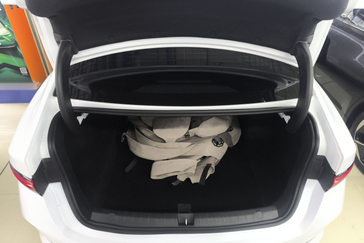 比亚迪 秦PLUS 2025款 DM-i 智驾版 55KM领先型机舱底盘23