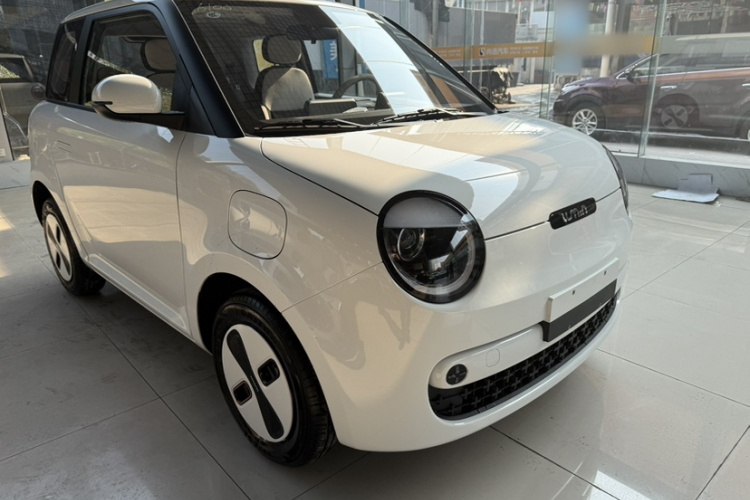 长安启源 长安Lumin 2026款 宝藏版 205km 酷爱米 宁德车身外观6002