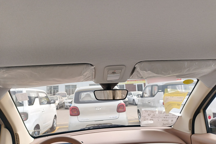 五菱汽车 宏光MINIEV 2025款 四门版 进阶款中控内饰22