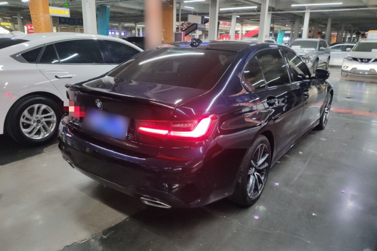 宝马3系 2021款 改款二 325Li M运动套装车身外观6005