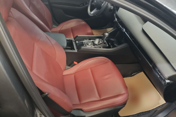 马自达3 昂克赛拉 2023款 2.0L 自动质臻版局部细节41