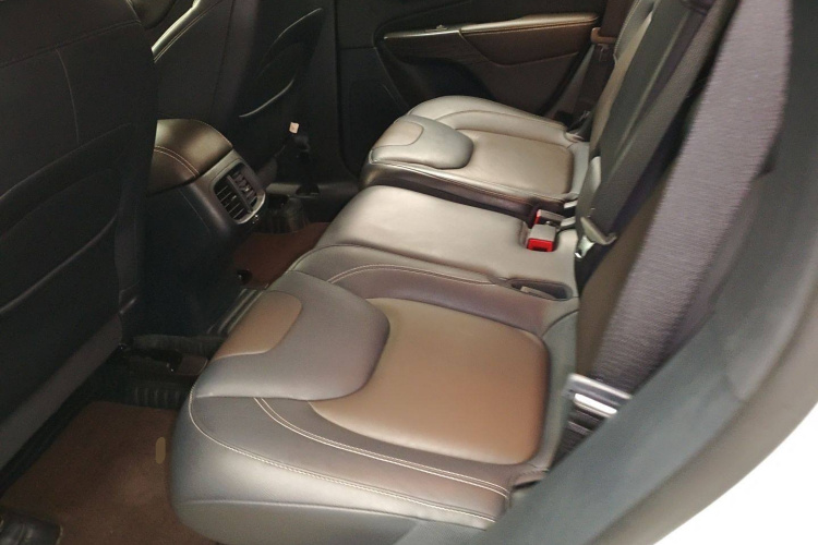 Jeep 自由光 2017款 2.4L 领先版中控内饰7004