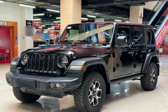 Jeep 牧马人 2019款 2.0T Rubicon 四门版 国VI