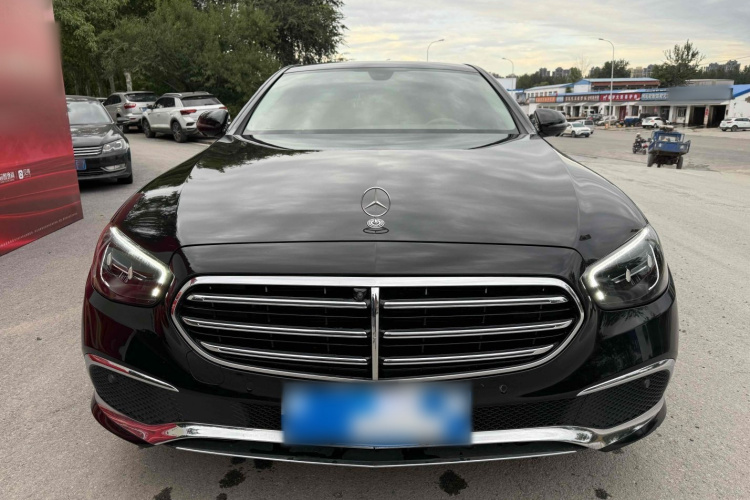 奔驰E级 2023款 改款 E 300 L 时尚型车身外观6001