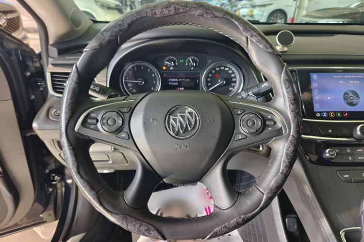 别克 君越 2020款 652T 豪华型中控内饰7009