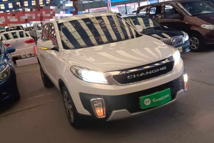 北汽昌河Q35 2018款 1.5L 手动炫智版车身外观3