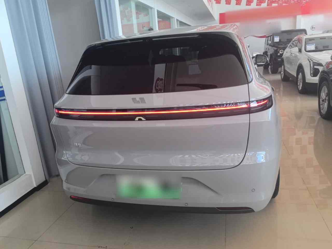理想汽车 理想L6 2024款 Max(4)
