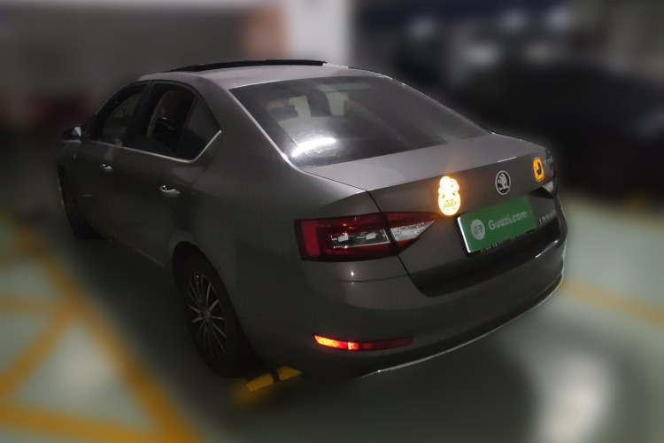 斯柯达 明锐 2019款 1.5L 自动智行豪华版 国V车身外观5