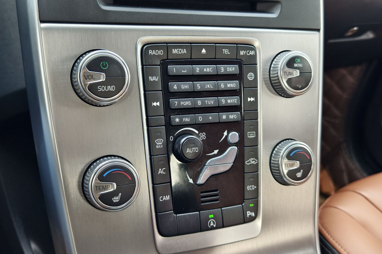 沃尔沃S60 2017款 S60L T4 智远版局部细节9001