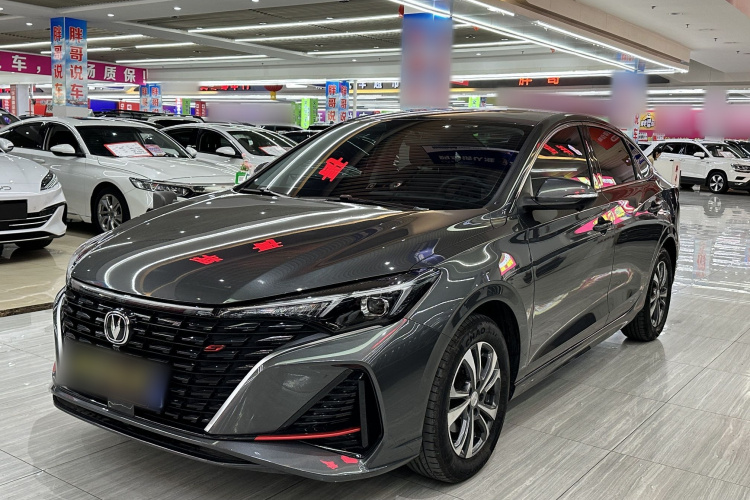 长安 逸动 2024款 PLUS 蓝鲸NE 1.4T GDI DCT高能版车身外观1