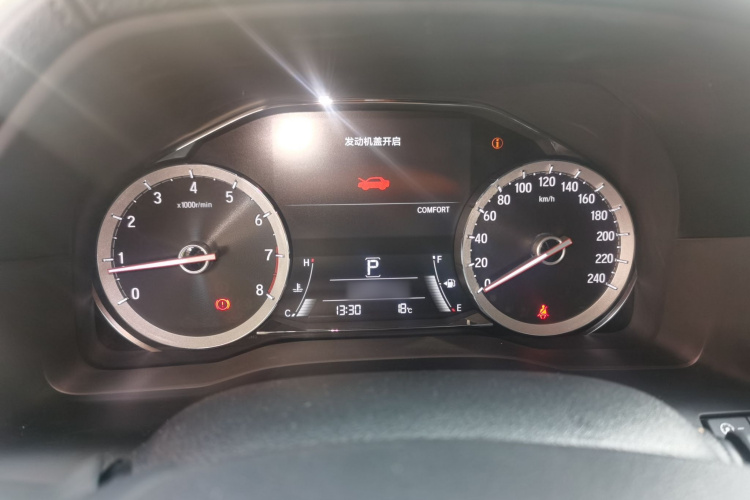 本田UR-V 2020款 370TURBO 两驱尊雅版局部细节14