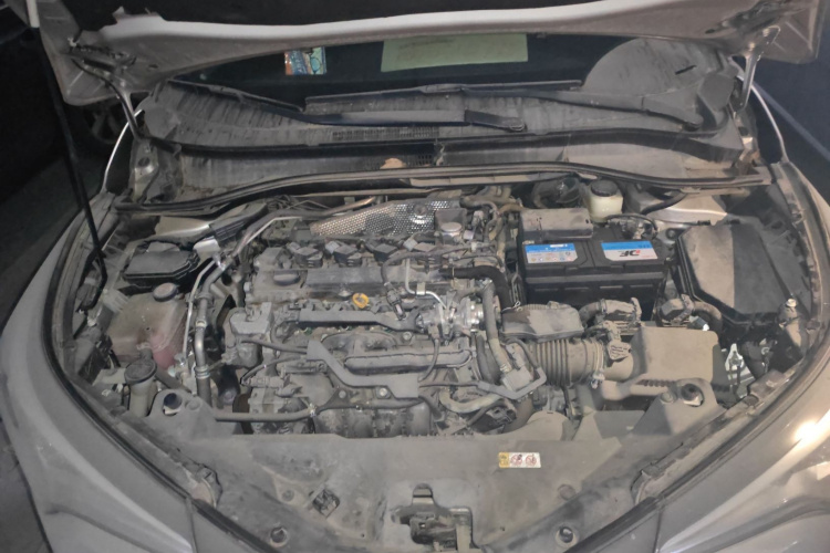 丰田C-HR 2018款 2.0L 领先天窗版 国VI局部细节24