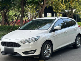 福特 福克斯 2018款 两厢经典 1.6L 自动风尚型智行版