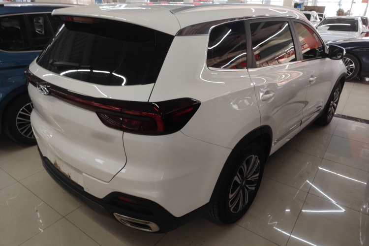 奇瑞 瑞虎8 2019款 1.6TGDI 自动豪华型车身外观7