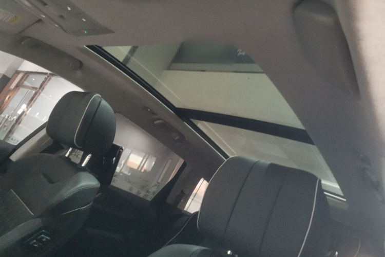 红旗HS7 2022款 3.0T 自动四驱智联旗畅版 七座中控内饰22