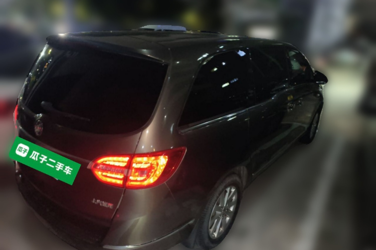 别克GL8 2017款 25S 豪华型 国V车身外观6005