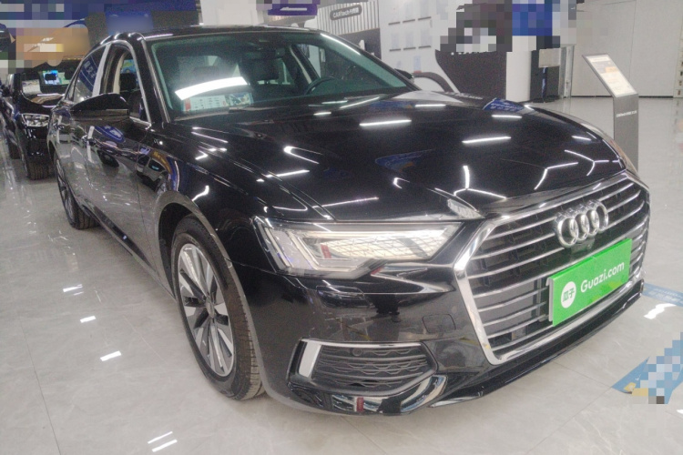 奥迪A6L 2021款 40 TFSI 豪华致雅型车身外观3