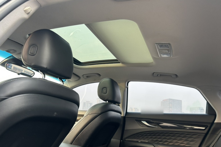 吉利汽车 博瑞 2021款 1.8T 领航版中控内饰7006