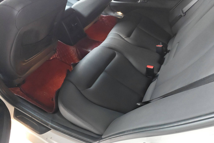 宝马3系 2015款 320Li 超悦版时尚型中控内饰7004