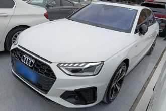 奥迪A4L 2022款 40 TFSI 豪华动感型