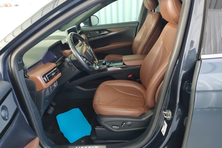 林肯 航海家 2021款 2.0T 四驱尊雅版局部细节19