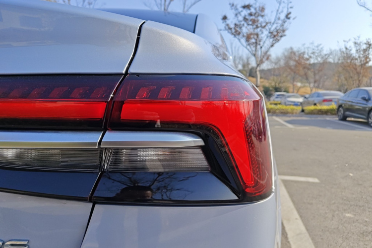 飞凡汽车 飞凡ER6 2021款 新动版 620km 智享版局部细节9009