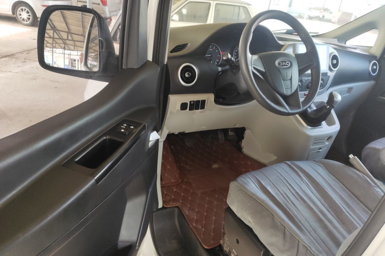 江淮瑞风 瑞风M3 2019款 创客版 1.8L 豪华型中控内饰7003