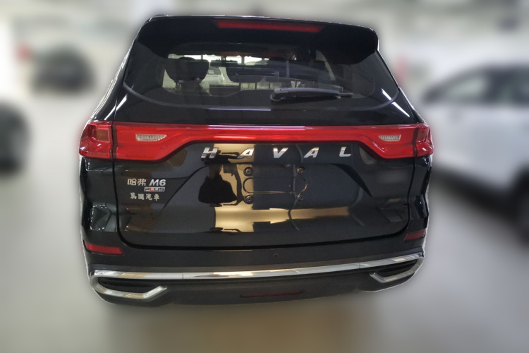 哈弗M6 2021款 PLUS 1.5T DCT智享型车身外观6