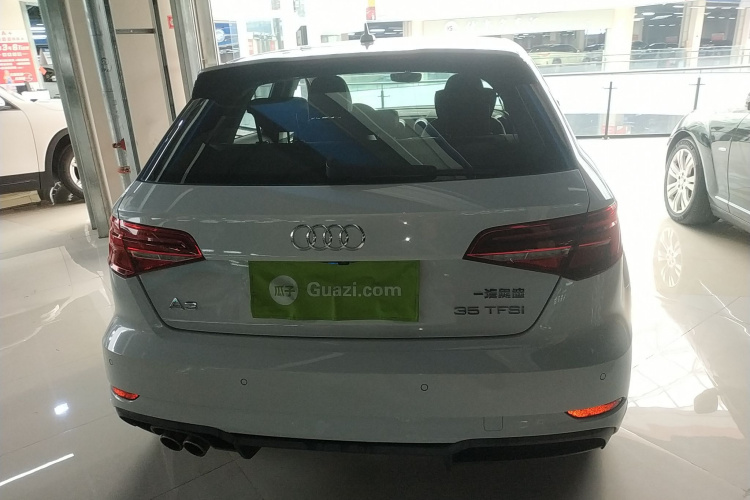 奥迪A3 2018款 30周年年型 Sportback 35 TFSI 时尚型车身外观6004