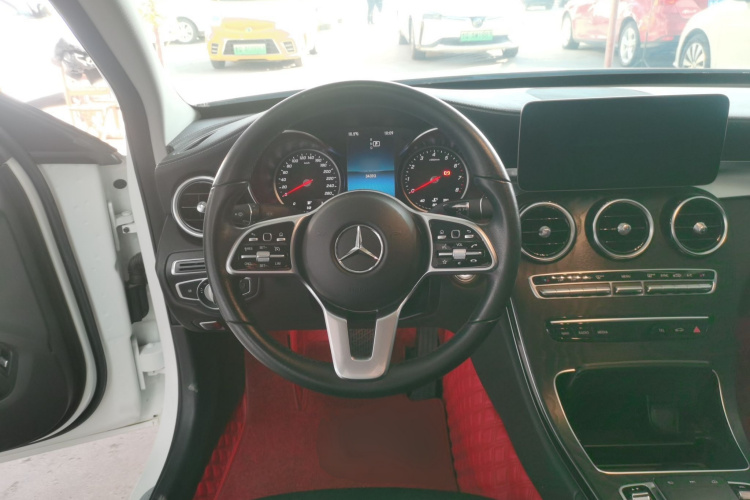 奔驰C级 2019款 C 180 L 时尚型运动版局部细节13