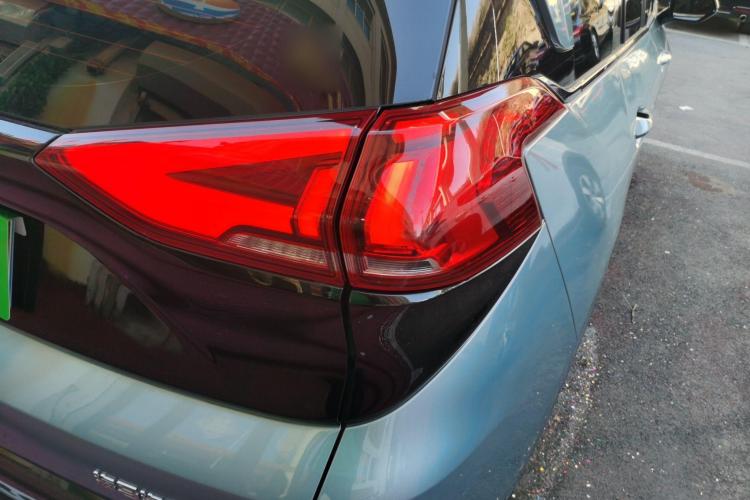 海马7X 2020款 1.5T 自动精英型车身外观9