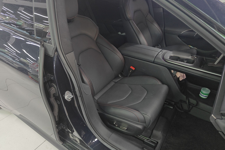 小米汽车 小米SU7 2024款 四驱超长续航高阶智驾Max版局部细节41