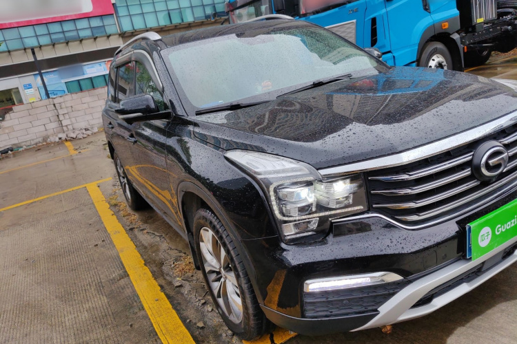 广汽传祺 传祺GS8 2017款 320T 两驱豪华智联版（七座）车身外观6002