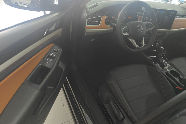 大众 宝来 2024款 280TSI DSG舒行版中控内饰20