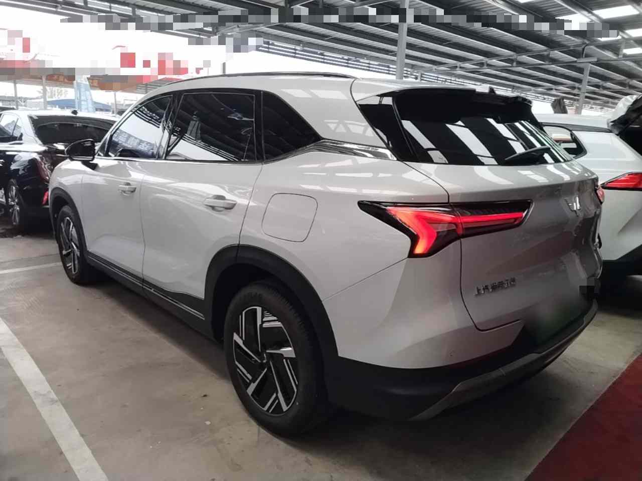 五菱汽车 五菱星光S 2024款 130km 旗舰型(3)