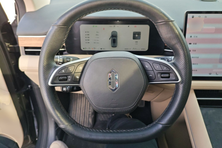 鸿蒙智行 问界M7 2022款 1.5T 后驱舒适版中控内饰13